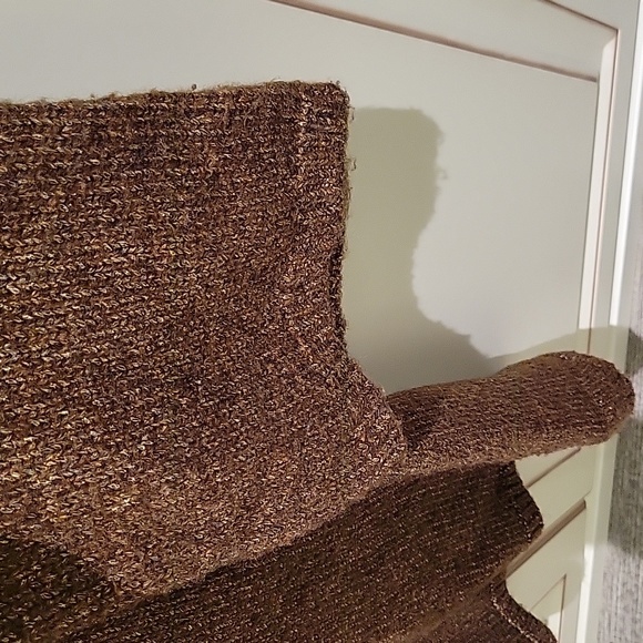 Ann Taylor - Picture 3 of 4